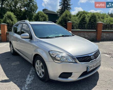 Серый Киа Сид, объемом двигателя 1.4 л и пробегом 234 тыс. км за 6000 $, фото 3 на Automoto.ua