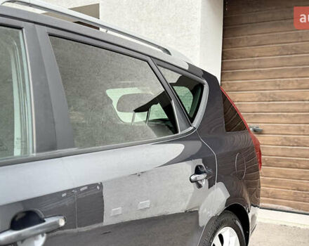 Серый Киа Сид, объемом двигателя 1.6 л и пробегом 263 тыс. км за 6750 $, фото 7 на Automoto.ua
