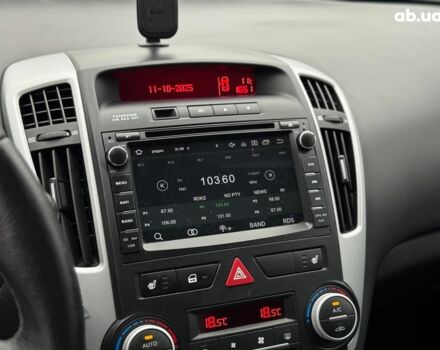 Серый Киа Сид, объемом двигателя 1.6 л и пробегом 224 тыс. км за 7490 $, фото 25 на Automoto.ua
