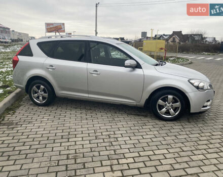 Сірий Кіа Сід, об'ємом двигуна 1.58 л та пробігом 284 тис. км за 5600 $, фото 3 на Automoto.ua