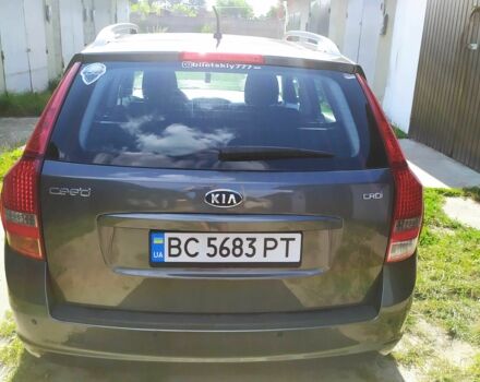 Серый Киа Сид, объемом двигателя 1.6 л и пробегом 246 тыс. км за 6500 $, фото 4 на Automoto.ua