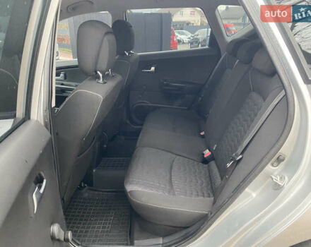 Серый Киа Сид, объемом двигателя 1.58 л и пробегом 204 тыс. км за 6299 $, фото 28 на Automoto.ua