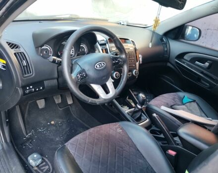 Сірий Кіа Сід, об'ємом двигуна 1.6 л та пробігом 269 тис. км за 3200 $, фото 13 на Automoto.ua
