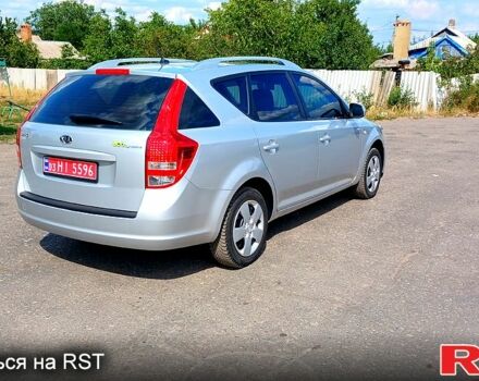 Серый Киа Сид, объемом двигателя 1.4 л и пробегом 205 тыс. км за 6200 $, фото 3 на Automoto.ua