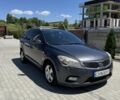 Серый Киа Сид, объемом двигателя 1.6 л и пробегом 300 тыс. км за 6400 $, фото 1 на Automoto.ua