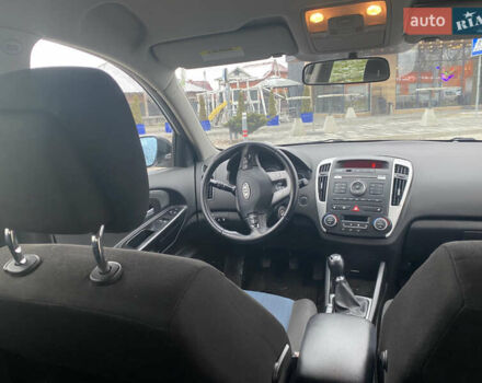 Сірий Кіа Сід, об'ємом двигуна 1.58 л та пробігом 284 тис. км за 5600 $, фото 6 на Automoto.ua