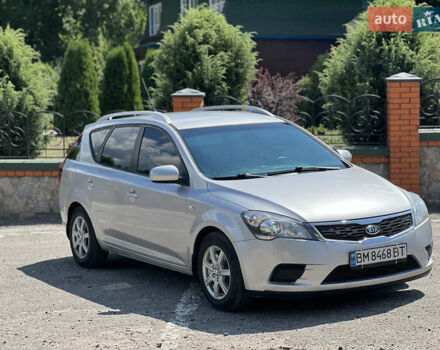 Серый Киа Сид, объемом двигателя 1.4 л и пробегом 234 тыс. км за 6000 $, фото 1 на Automoto.ua