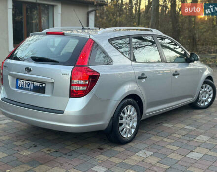 Серый Киа Сид, объемом двигателя 2.02 л и пробегом 297 тыс. км за 3650 $, фото 6 на Automoto.ua