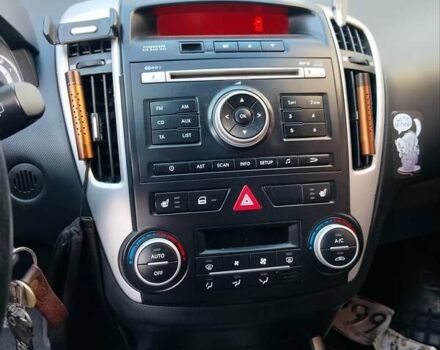 Сірий Кіа Сід, об'ємом двигуна 1.58 л та пробігом 269 тис. км за 3200 $, фото 2 на Automoto.ua