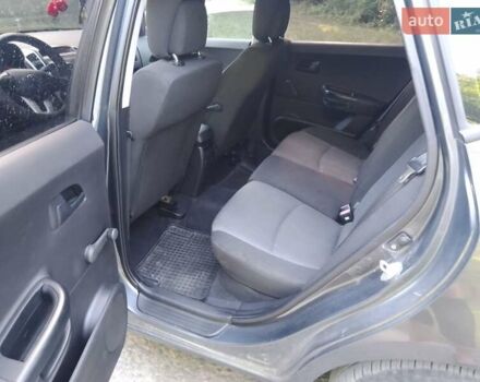 Сірий Кіа Сід, об'ємом двигуна 1.6 л та пробігом 210 тис. км за 6600 $, фото 2 на Automoto.ua