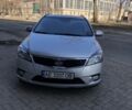 Серый Киа Сид, объемом двигателя 1.6 л и пробегом 142 тыс. км за 7000 $, фото 1 на Automoto.ua