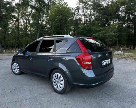 Сірий Кіа Сід, об'ємом двигуна 1.6 л та пробігом 275 тис. км за 6650 $, фото 6 на Automoto.ua