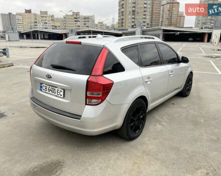 Серый Киа Сид, объемом двигателя 1.58 л и пробегом 263 тыс. км за 5999 $, фото 6 на Automoto.ua