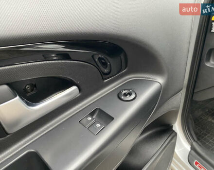 Серый Киа Сид, объемом двигателя 1.58 л и пробегом 204 тыс. км за 6299 $, фото 16 на Automoto.ua
