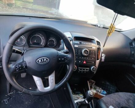 Сірий Кіа Сід, об'ємом двигуна 1.6 л та пробігом 269 тис. км за 3200 $, фото 11 на Automoto.ua