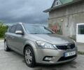 Серый Киа Сид, объемом двигателя 1.6 л и пробегом 300 тыс. км за 6798 $, фото 2 на Automoto.ua