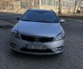 Серый Киа Сид, объемом двигателя 1.6 л и пробегом 142 тыс. км за 7000 $, фото 1 на Automoto.ua
