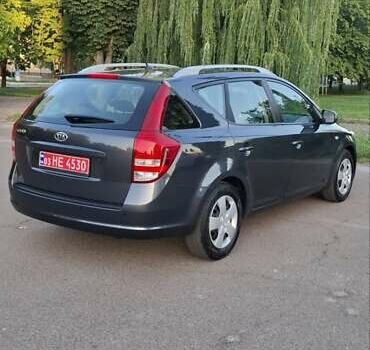 Сірий Кіа Сід, об'ємом двигуна 1.6 л та пробігом 103 тис. км за 7800 $, фото 23 на Automoto.ua