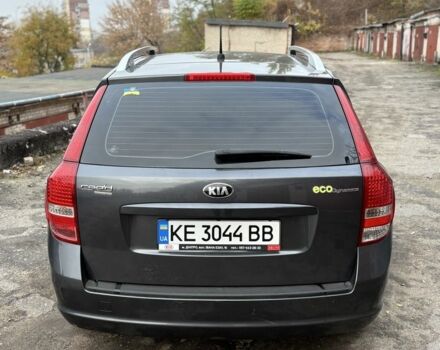 Серый Киа Сид, объемом двигателя 1.4 л и пробегом 151 тыс. км за 6300 $, фото 3 на Automoto.ua