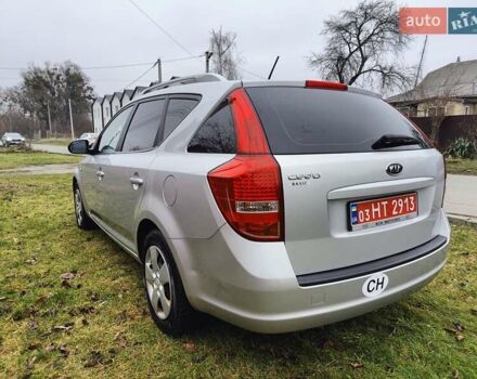 Серый Киа Сид, объемом двигателя 1.4 л и пробегом 211 тыс. км за 6550 $, фото 6 на Automoto.ua