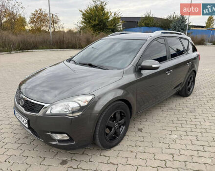 Серый Киа Сид, объемом двигателя 1.6 л и пробегом 276 тыс. км за 6700 $, фото 16 на Automoto.ua