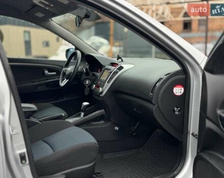 Серый Киа Сид, объемом двигателя 1.6 л и пробегом 224 тыс. км за 7490 $, фото 41 на Automoto.ua