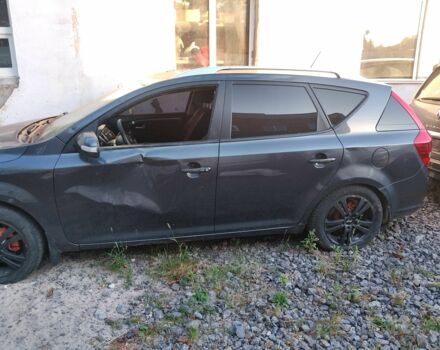 Сірий Кіа Сід, об'ємом двигуна 1.6 л та пробігом 269 тис. км за 3200 $, фото 21 на Automoto.ua