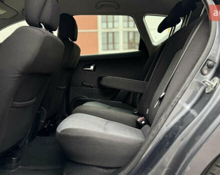 Серый Киа Сид, объемом двигателя 1.6 л и пробегом 263 тыс. км за 6750 $, фото 22 на Automoto.ua