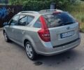 Серый Киа Сид, объемом двигателя 1.6 л и пробегом 260 тыс. км за 4750 $, фото 5 на Automoto.ua