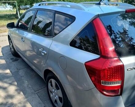 Сірий Кіа Сід, об'ємом двигуна 1.58 л та пробігом 253 тис. км за 5200 $, фото 3 на Automoto.ua