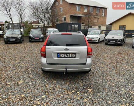 Серый Киа Сид, объемом двигателя 1.58 л и пробегом 204 тыс. км за 6299 $, фото 7 на Automoto.ua