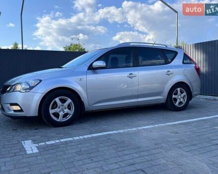 Серый Киа Сид, объемом двигателя 1.6 л и пробегом 257 тыс. км за 6850 $, фото 4 на Automoto.ua