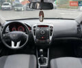 Кіа Сід 2011 у Києві на Automoto.ua Сірий Кіа Сід, об'ємом двигуна 1.58 л та пробігом 205 тис. км за 6500 $, фото 7 на Automoto.ua