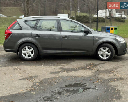 Серый Киа Сид, объемом двигателя 1.59 л и пробегом 187 тыс. км за 6700 $, фото 8 на Automoto.ua