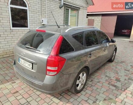 Серый Киа Сид, объемом двигателя 1.58 л и пробегом 241 тыс. км за 5700 $, фото 6 на Automoto.ua