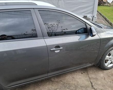 Серый Киа Сид, объемом двигателя 1.6 л и пробегом 245 тыс. км за 5200 $, фото 2 на Automoto.ua