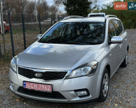 Кіа Сід 2011 у Вінниці на Automoto.ua Сірий Кіа Сід, об'ємом двигуна 1.6 л та пробігом 237 тис. км за 6800 $, фото 5 на Automoto.ua