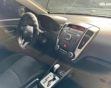 Серый Киа Сид, объемом двигателя 1.6 л и пробегом 205 тыс. км за 7690 $, фото 21 на Automoto.ua
