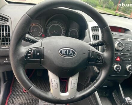 Серый Киа Сид, объемом двигателя 1.4 л и пробегом 298 тыс. км за 7290 $, фото 24 на Automoto.ua