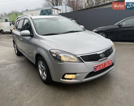 Серый Киа Сид, объемом двигателя 1.59 л и пробегом 207 тыс. км за 6700 $, фото 2 на Automoto.ua