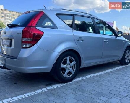 Серый Киа Сид, объемом двигателя 1.6 л и пробегом 257 тыс. км за 6850 $, фото 9 на Automoto.ua