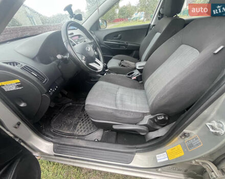 Серый Киа Сид, объемом двигателя 1.6 л и пробегом 238 тыс. км за 6800 $, фото 15 на Automoto.ua