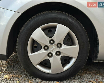 Кіа Сід 2011 у Вінниці на Automoto.ua Сірий Кіа Сід, об'ємом двигуна 1.6 л та пробігом 237 тис. км за 6800 $, фото 47 на Automoto.ua