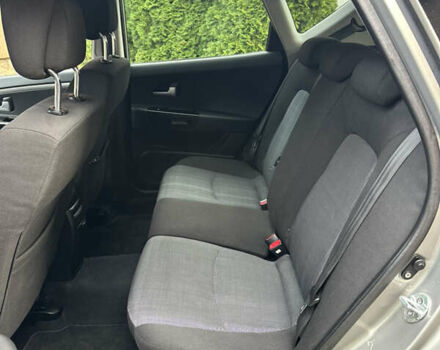 Киа Сид 2011 в Калуше на Automoto.ua Серый Киа Сид, объемом двигателя 1.6 л и пробегом 225 тыс. км за 6200 $, фото 42 на Automoto.ua