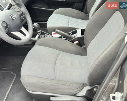 Серый Киа Сид, объемом двигателя 1.59 л и пробегом 187 тыс. км за 6700 $, фото 32 на Automoto.ua