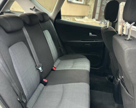 Киа Сид 2011 в Калуше на Automoto.ua Серый Киа Сид, объемом двигателя 1.6 л и пробегом 225 тыс. км за 6200 $, фото 28 на Automoto.ua