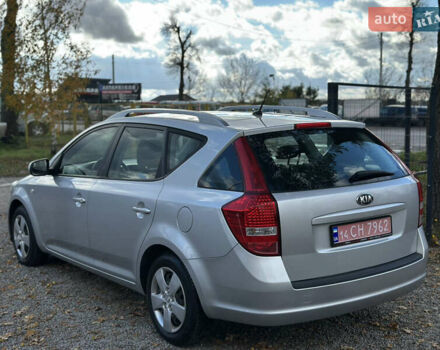 Кіа Сід 2011 у Вінниці на Automoto.ua Сірий Кіа Сід, об'ємом двигуна 1.6 л та пробігом 237 тис. км за 6800 $, фото 16 на Automoto.ua