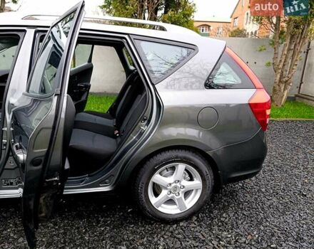 Серый Киа Сид, объемом двигателя 1.4 л и пробегом 187 тыс. км за 6200 $, фото 1 на Automoto.ua