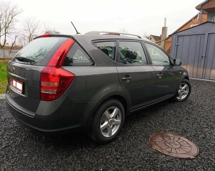 Сірий Кіа Сід, об'ємом двигуна 1.4 л та пробігом 187 тис. км за 6300 $, фото 4 на Automoto.ua