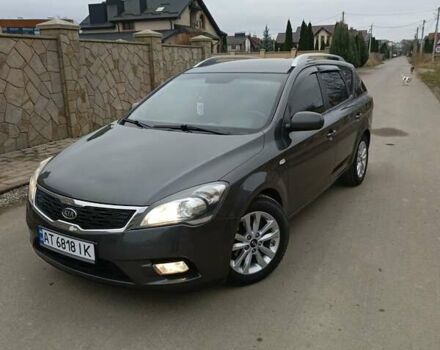 Сірий Кіа Сід, об'ємом двигуна 1.6 л та пробігом 258 тис. км за 6298 $, фото 1 на Automoto.ua